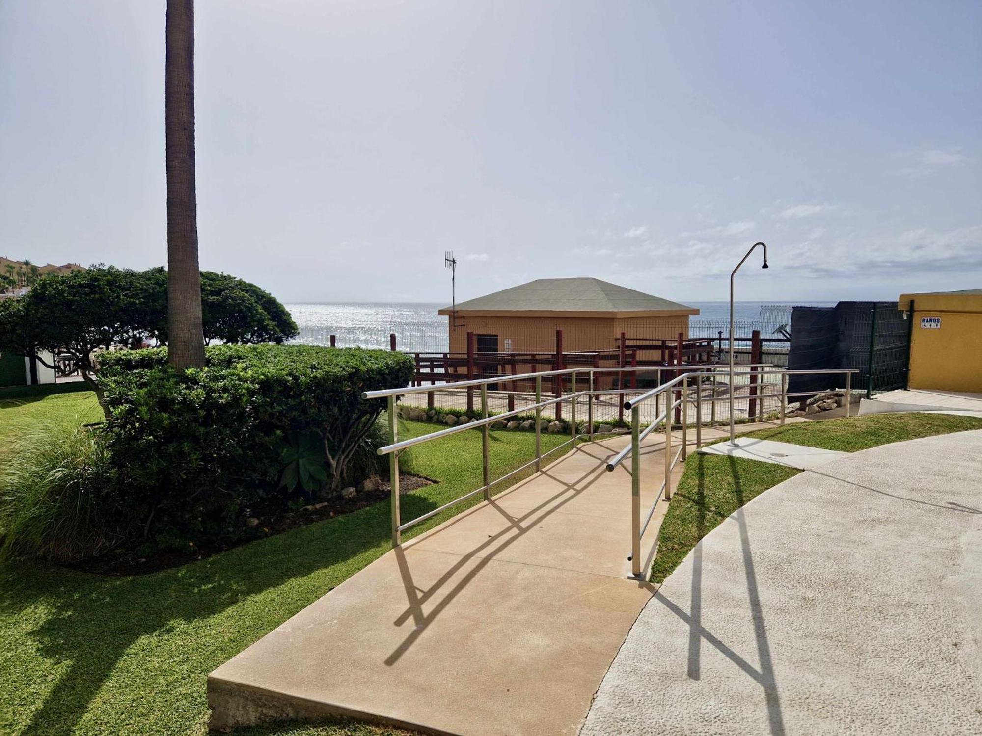 Ferienwohnung Sr Almirante 1ª Linea De Playa Sitio de Calahonda Exterior foto